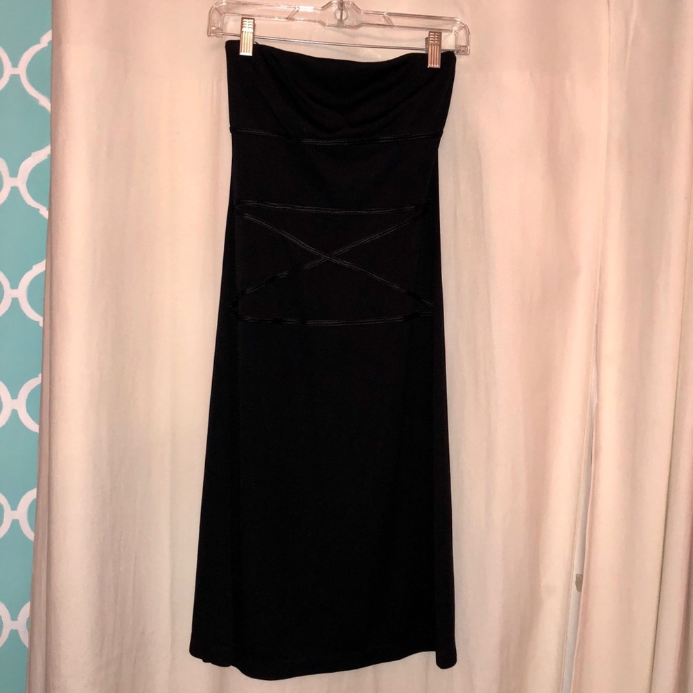 Black Strapless Mini Dress w/ Criss Cross Pattern
